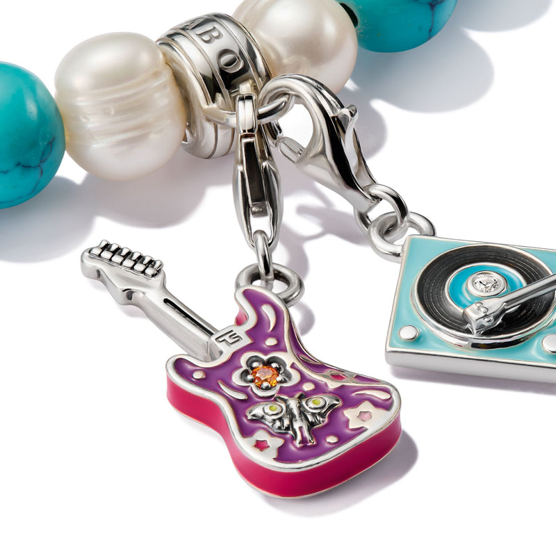 Charm pendant electric guitar