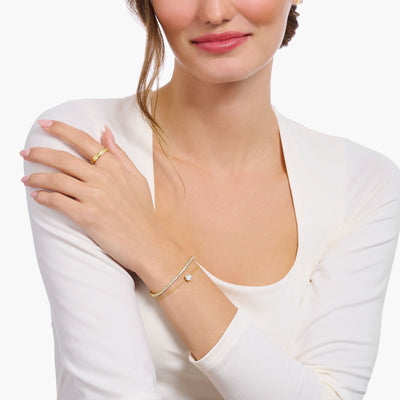 Bracelet with white zirconia pendant - gold