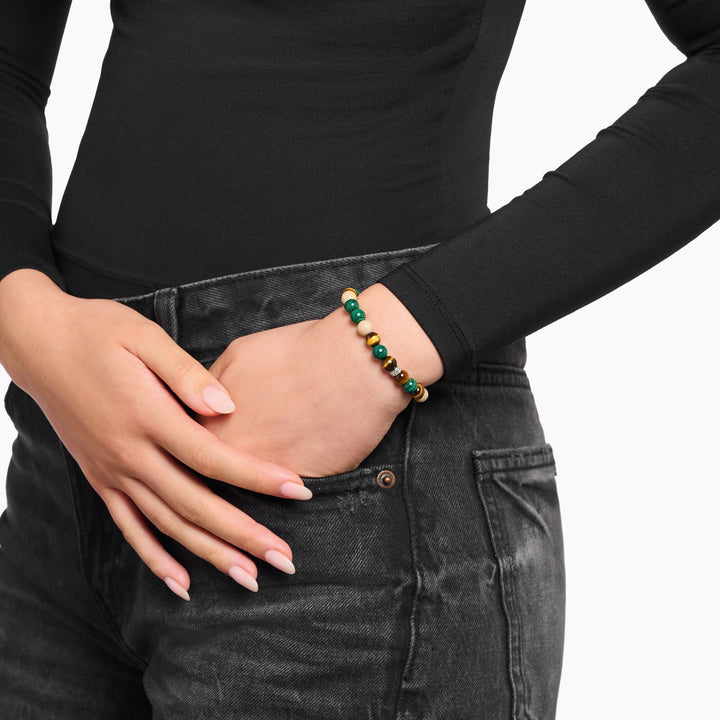 Bracelet with earth and green beads