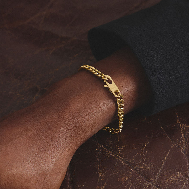 Gold-Tone Stainless Steel Curb Chain Bracelet 7mm