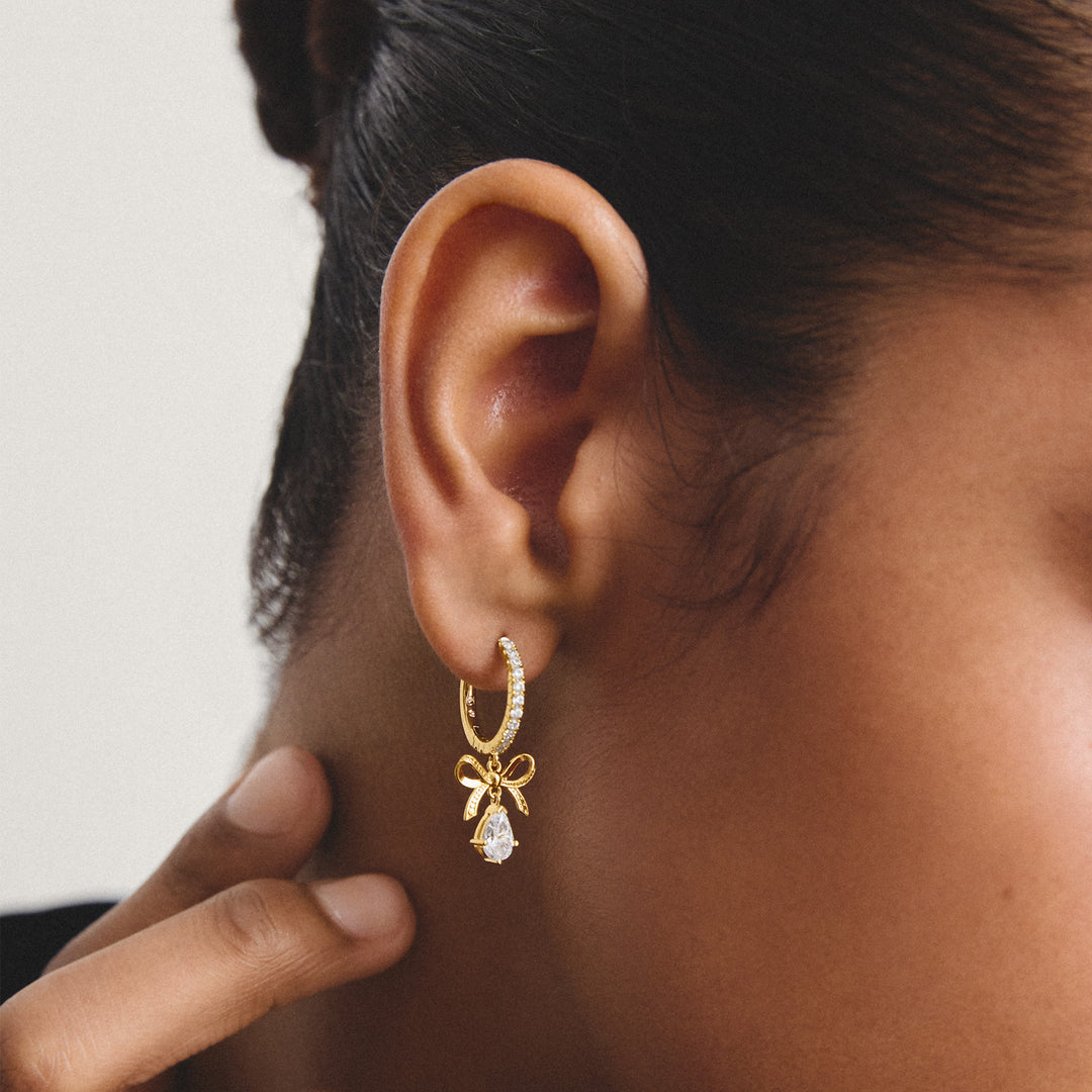 Hoop earrings Bow with zirconia in teardrop shape | THOMAS SABO Australia