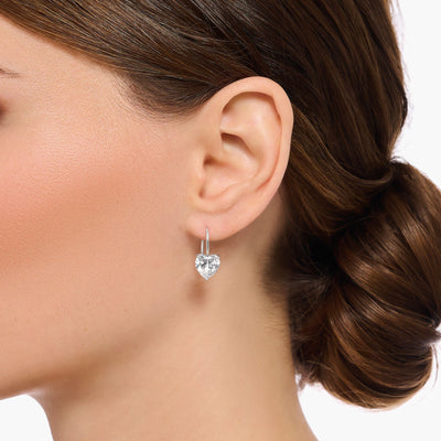 Earrings with white heart-shaped zirconia