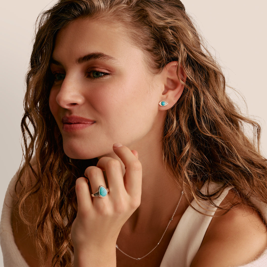 Ring with Imitation Turquoise Teardrop Stone Silver