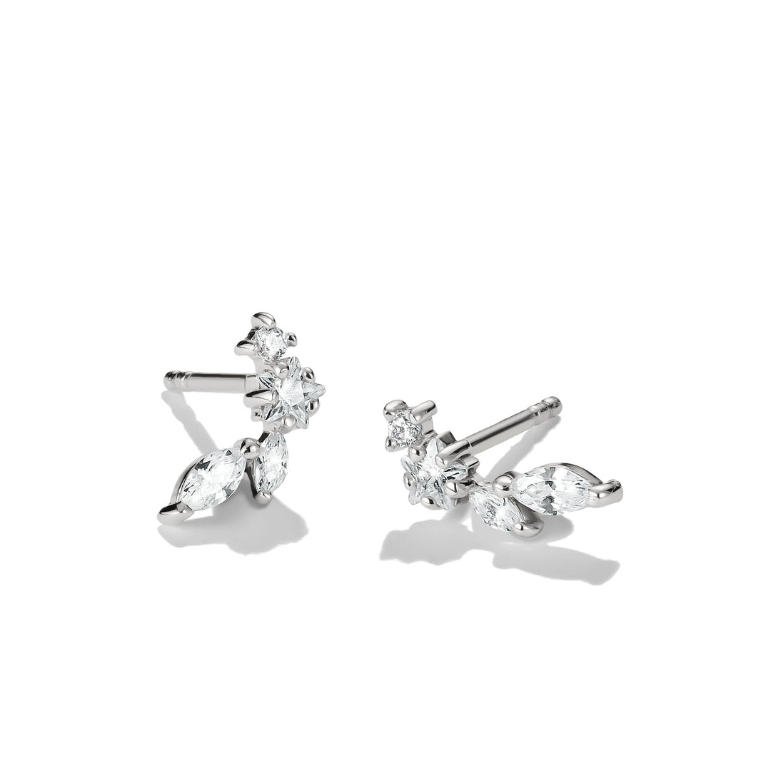 Stud earrings with zirconia