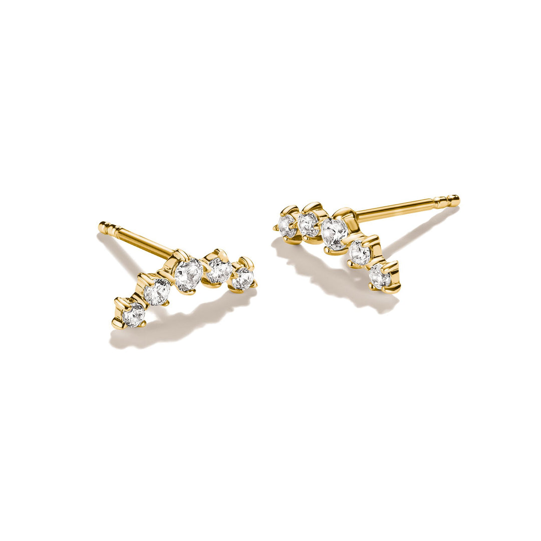Stud earrings with zirconia