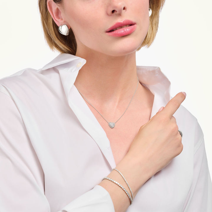 Necklace with heart pendant and white zirconia