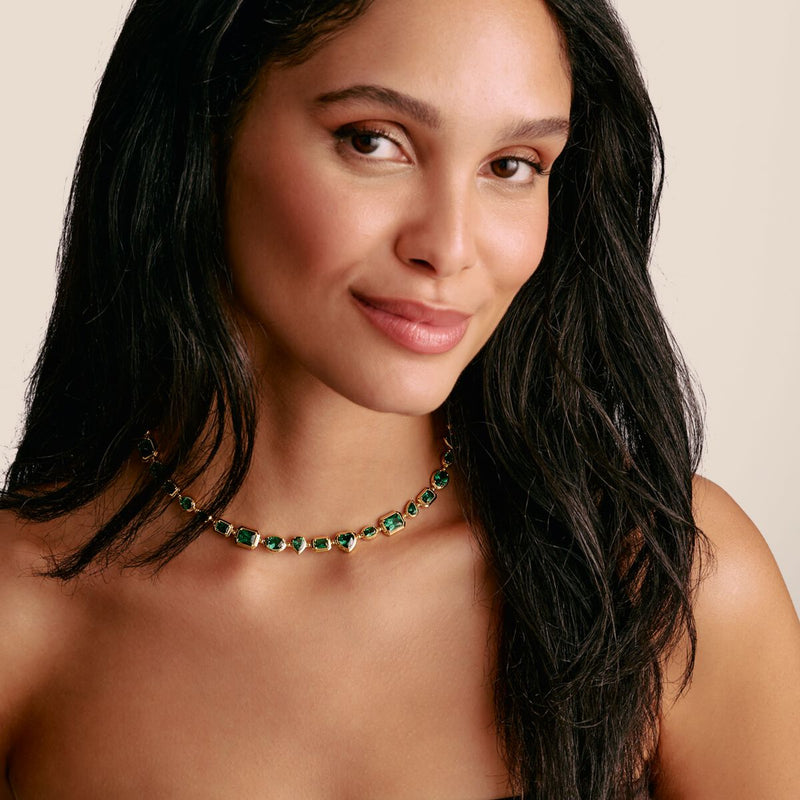 Necklace with Green Stones Elyndra