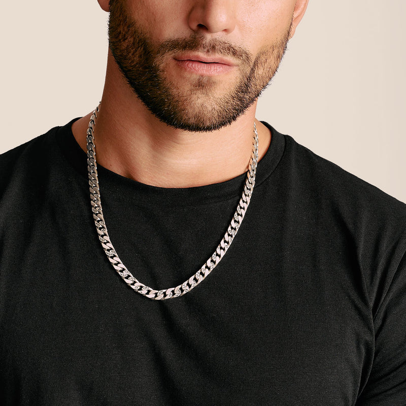 Detailed Skull Chain Necklace