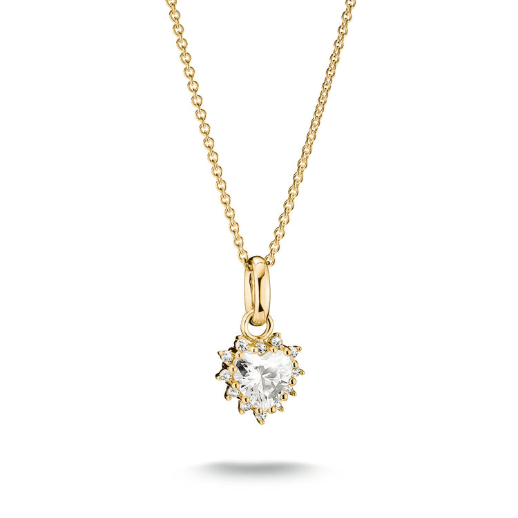 Chain with heart-cut zirconia