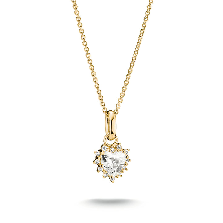 Chain with heart-cut zirconia