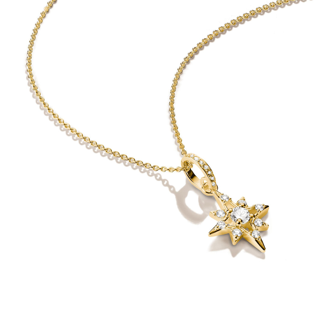 Necklace star with zirconia