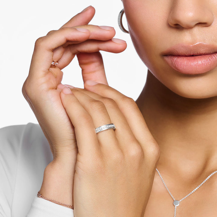 Sparkling Circles Silver Ring