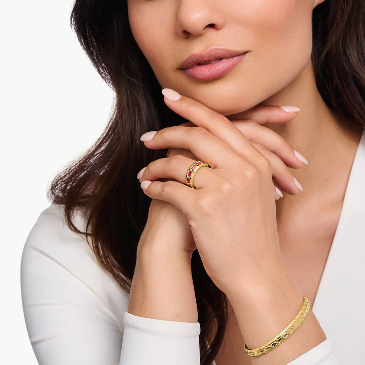 Wide gold plated ring in crocodile design with red stones | THOMAS SABO Australia