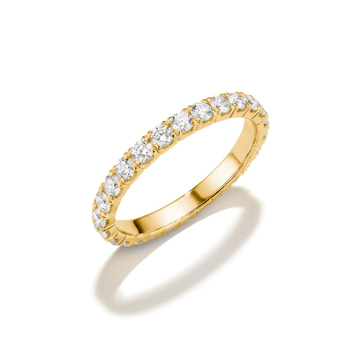 Eternity ring with zirconia
