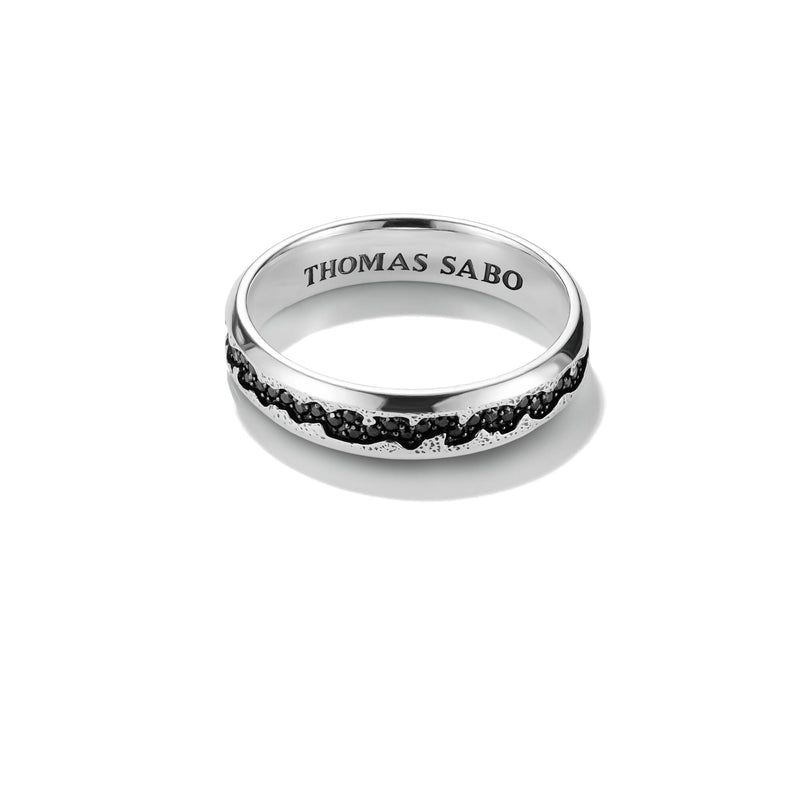 Minimal Band Ring Black Zirconia