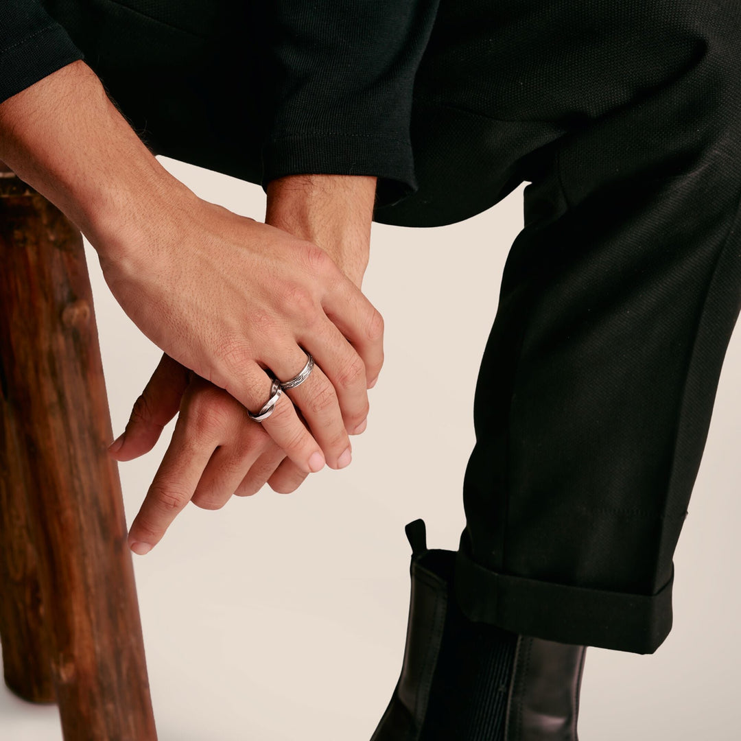 Band Ring with Braided Structure