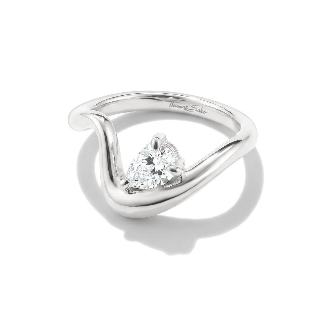 Ring with zirconia in teardrop shape | THOMAS SABO Australia