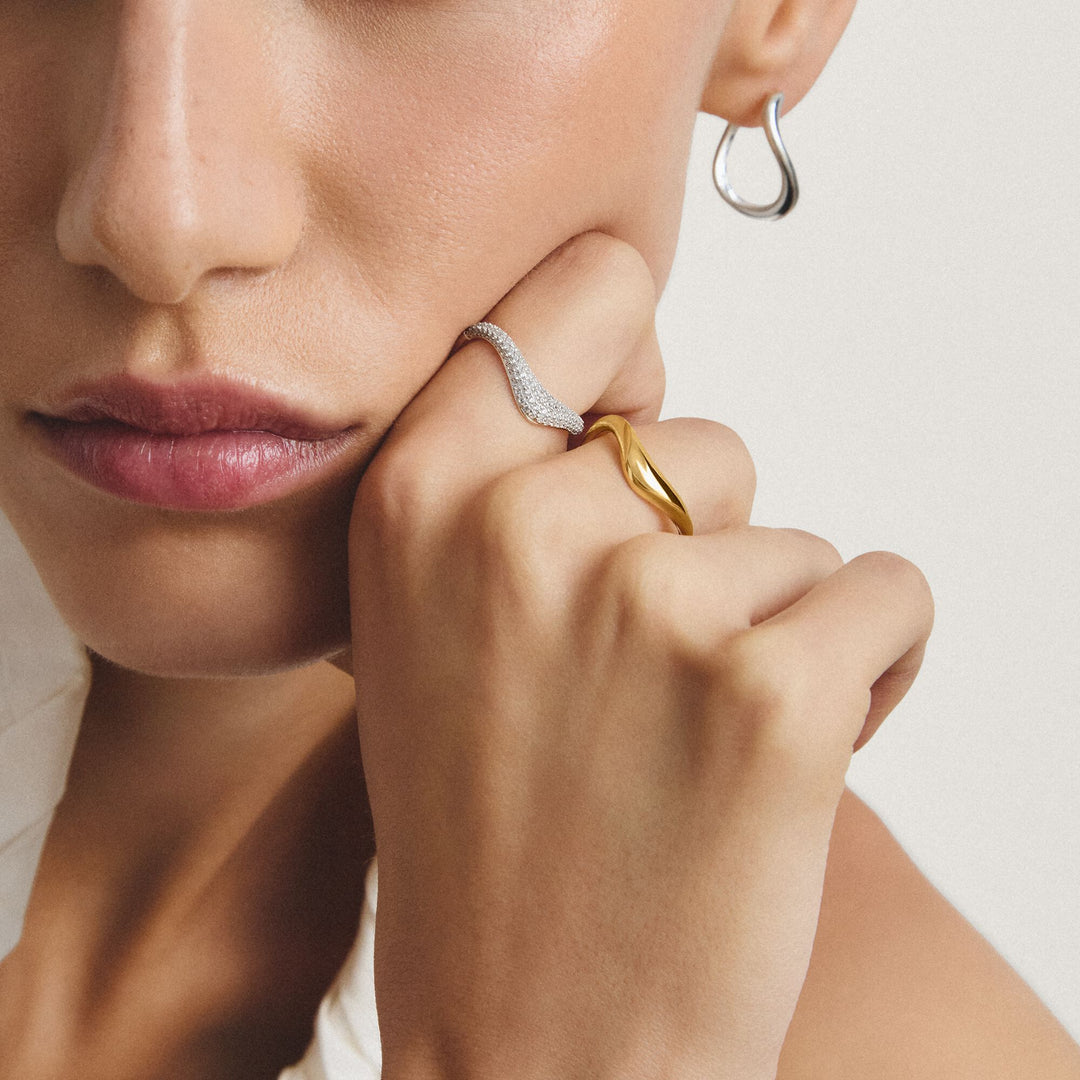 Ring with zirconia in wave shape | THOMAS SABO Australia