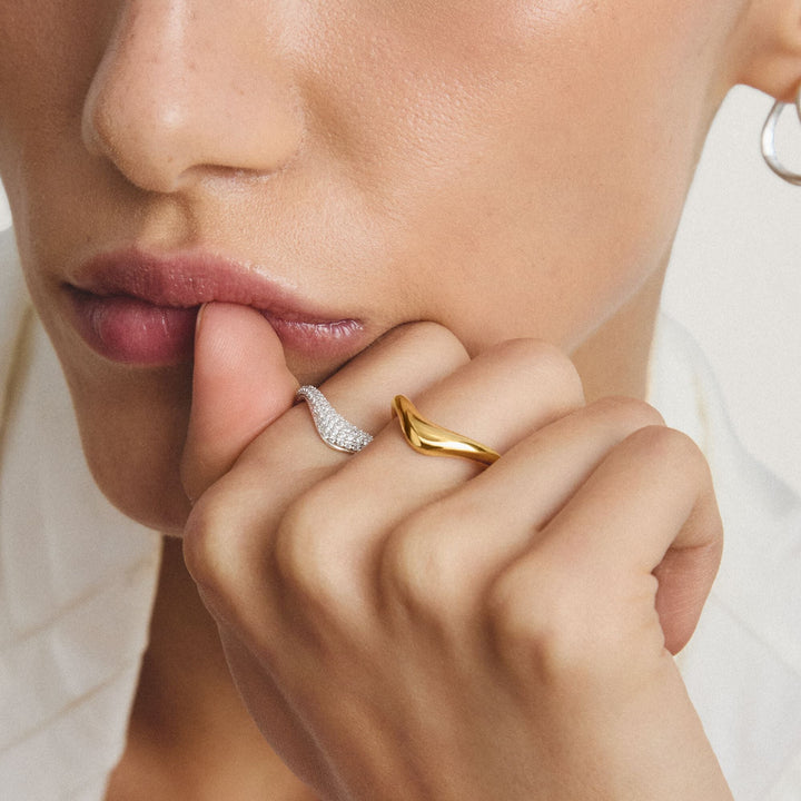 Ring with zirconia in wave shape | THOMAS SABO Australia
