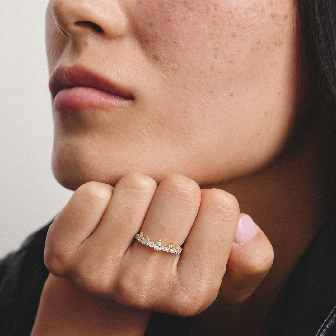 Ring with zirconia